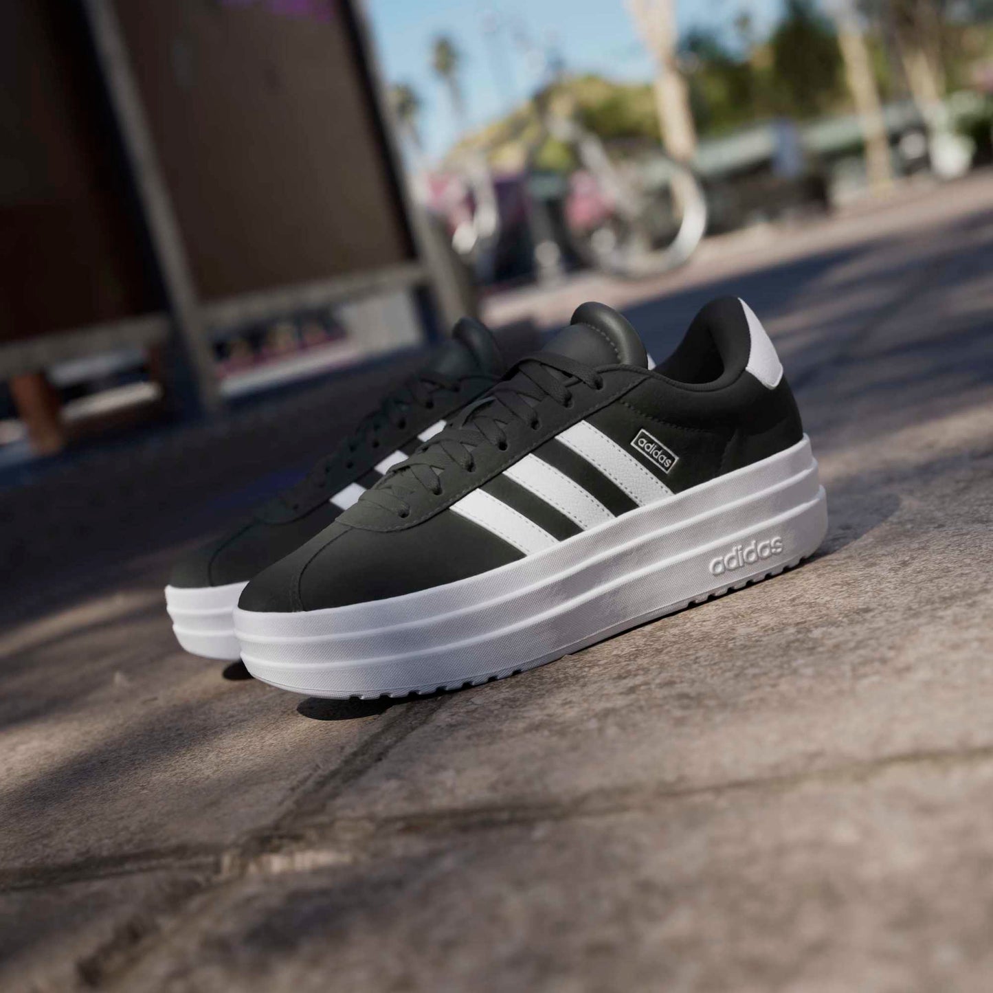 Zapatilla VL Court Bold Black Junior